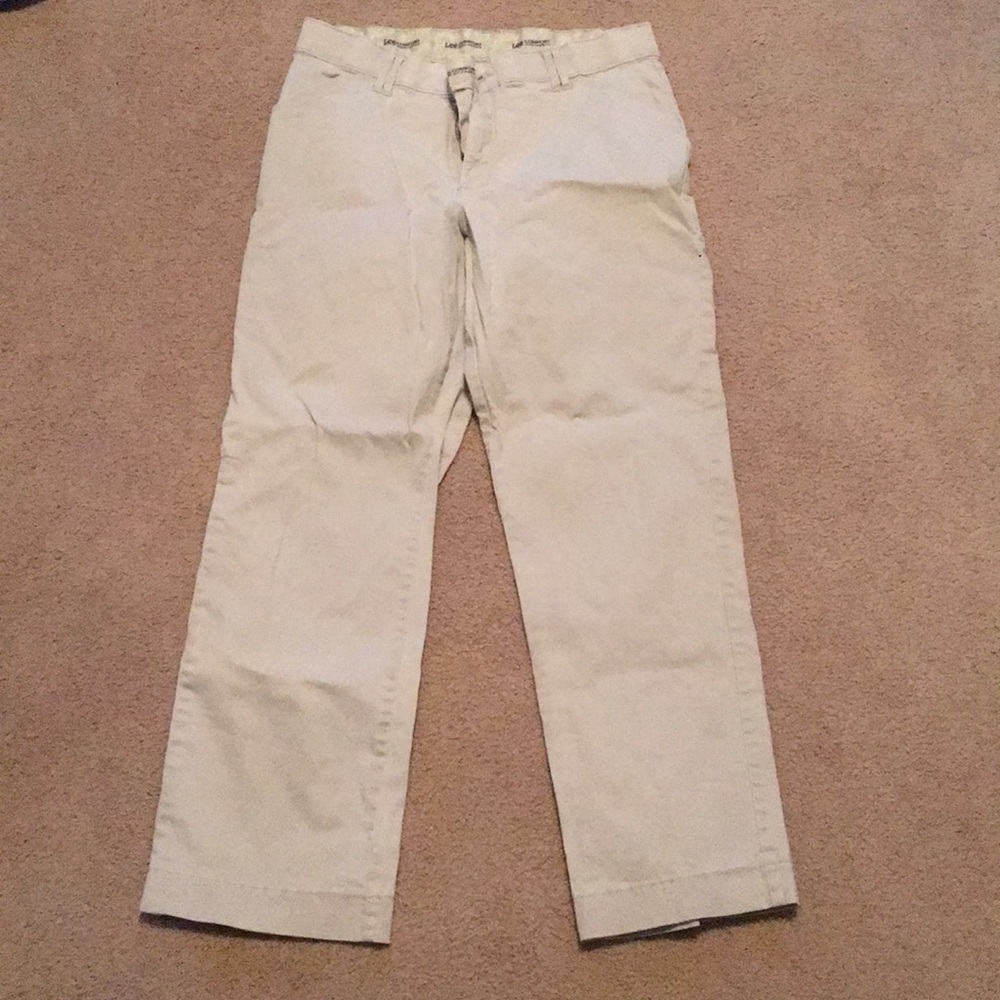 Women’s khakis